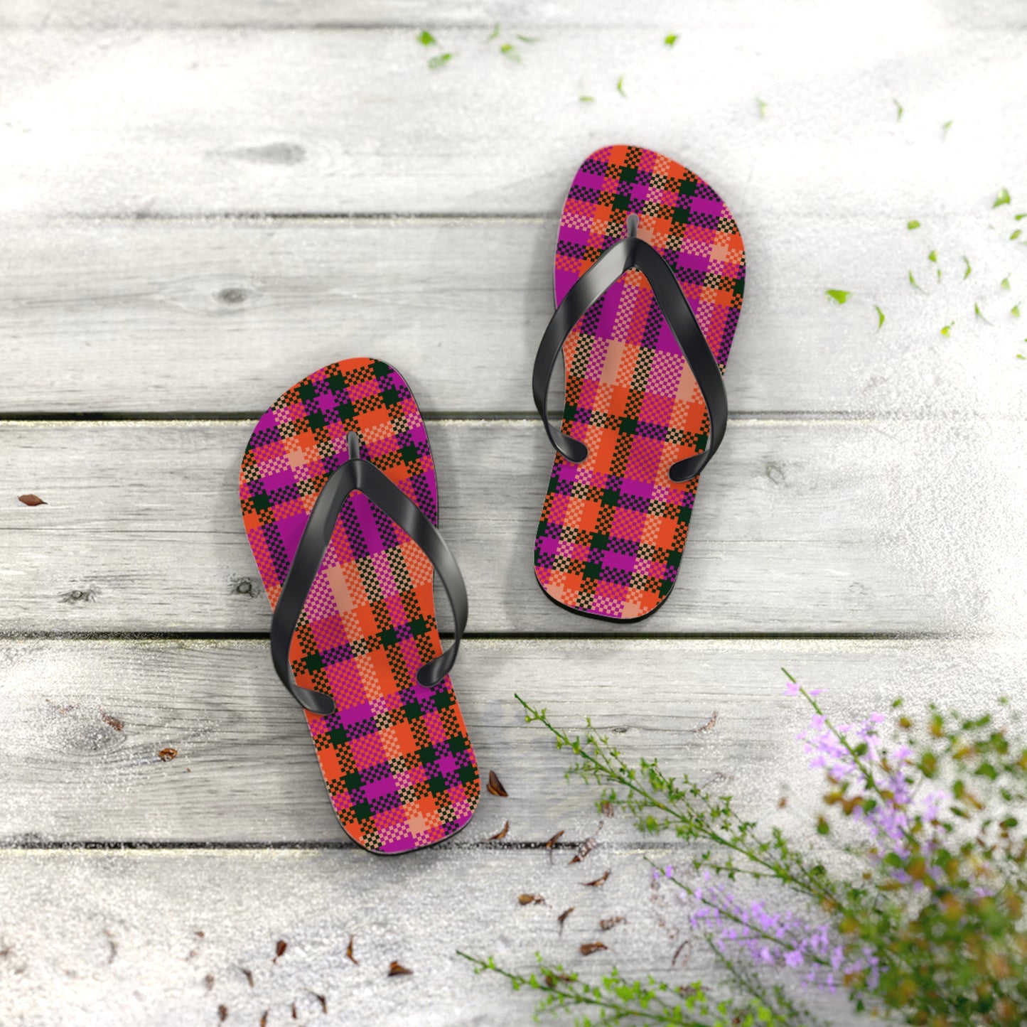 Vibrant Plaid Flip Flops - Perfect for Summer Fun and Casual Outings