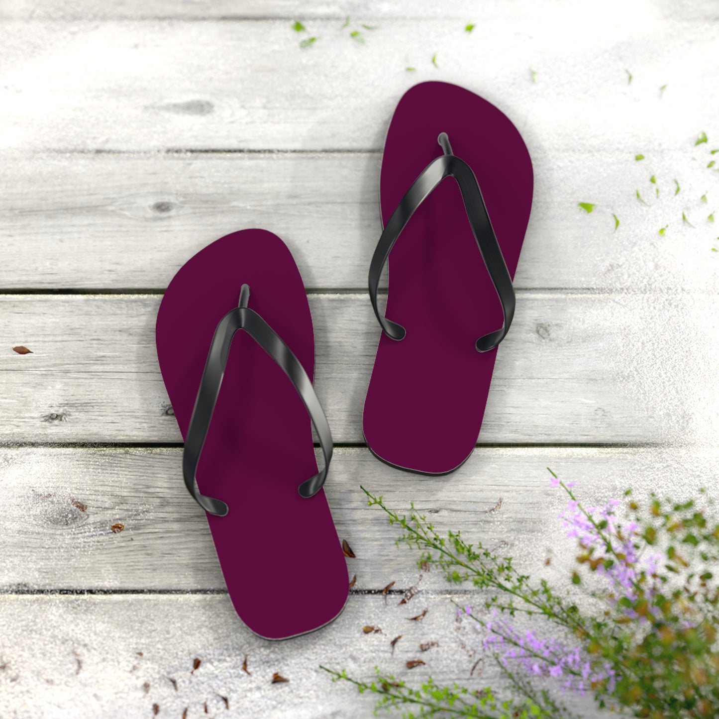 Stylish Maroon Flip Flops - Summer Beach Footwear for Casual Outings